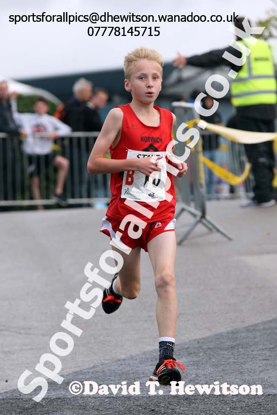 Boys under-13s Northern 6 and 4 Stage Road Relays. Photo: David T. Hewitson/Sports for All Pics